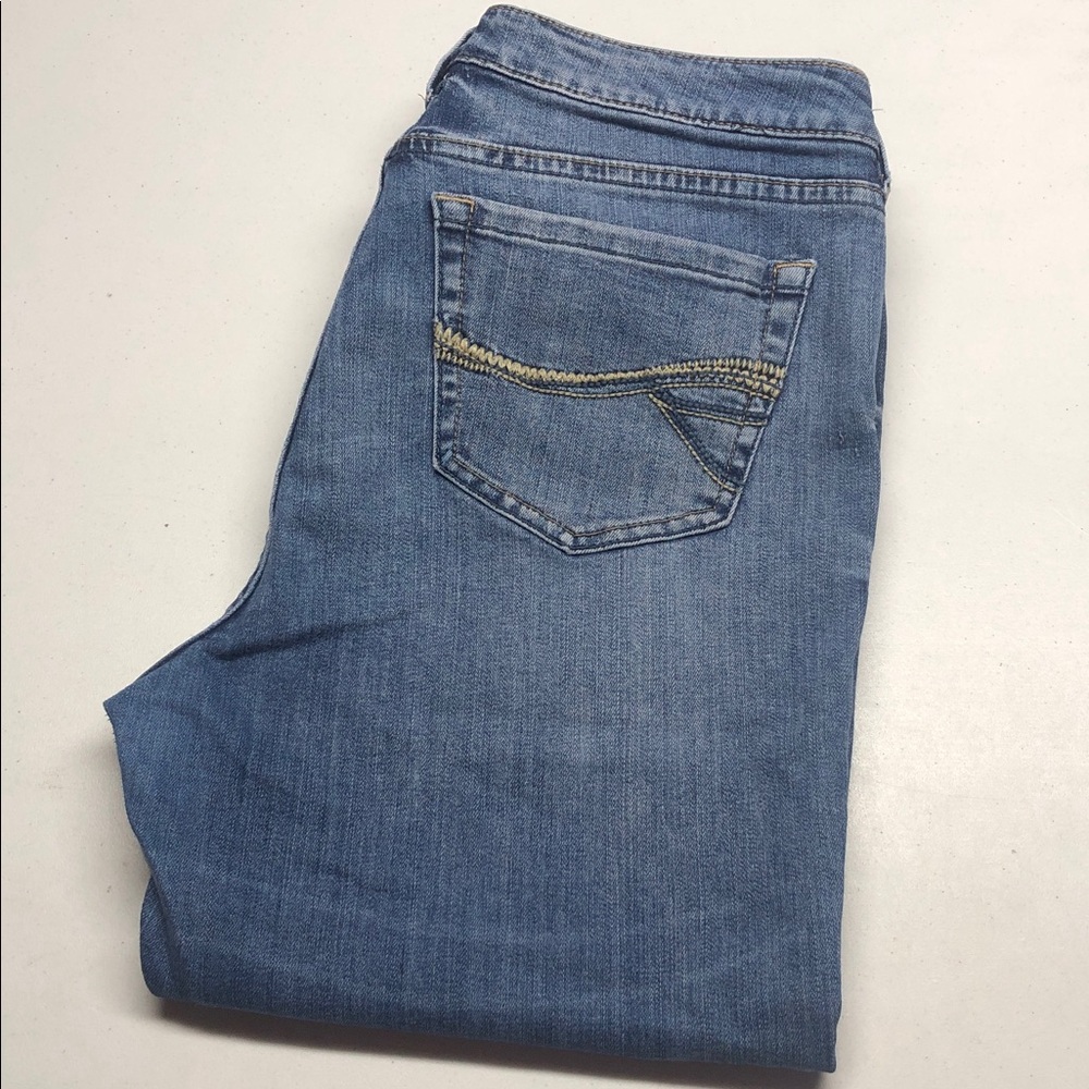 REVOLUTION HIGH-RISE BROOKE CAPRI JEANS 30x20 ⭐️